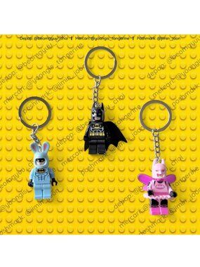 Lego Batman 3 keychain set